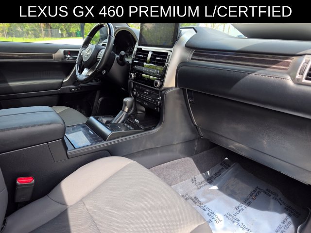 Used 2023 Lexus GX 460 Premium w/ Accessory Package AWD/4WD image 9