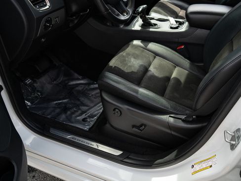 Used 2019 Dodge Durango GT RWD image 17