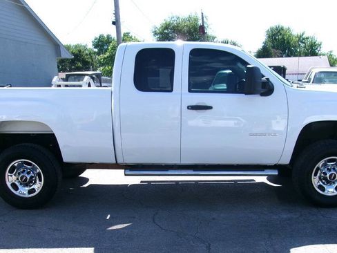 Used 2013 GMC Sierra 2500 W/T AWD/4WD image 5