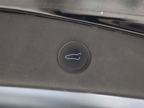 Used 2022 Tesla Model 3 Long Range image 33