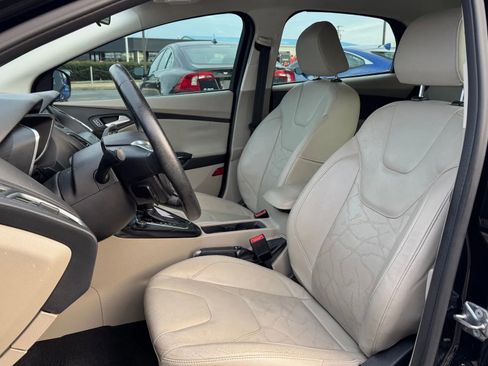 Used 2016 Ford Focus Electric Hatchback w/ Exterior Protection Package image 19