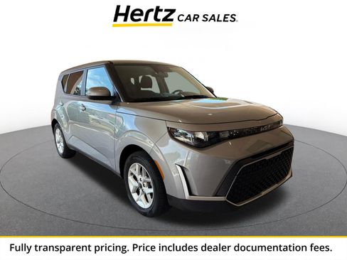 Used 2025 Kia Soul LX w/ LX Technology Package FWD image 1