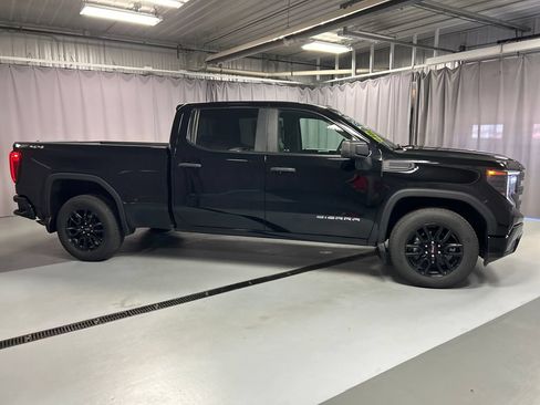 Used 2024 GMC Sierra 1500 Pro w/ Graphite Edition AWD/4WD image 8