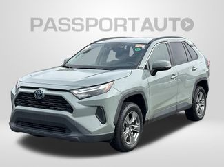 Used 2022 Toyota RAV4 XLE video 1