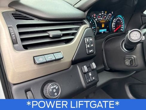 Used 2019 GMC Yukon Denali w/ Denali Ultimate Package image 18