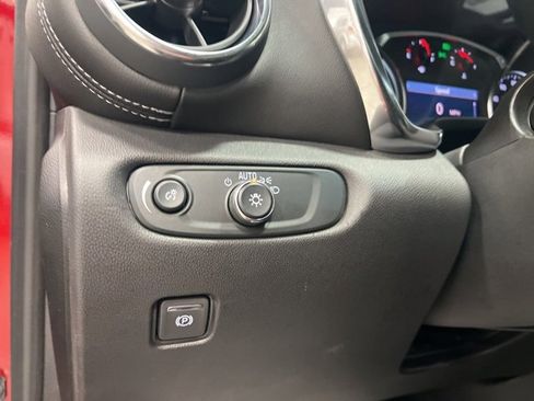 Used 2024 Chevrolet Blazer LT w/ Convenience Package image 18