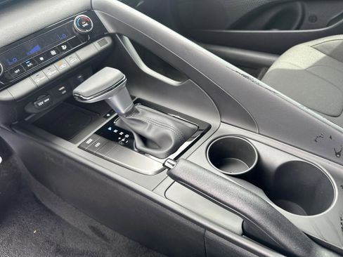 New 2025 Hyundai Elantra Sport image 31