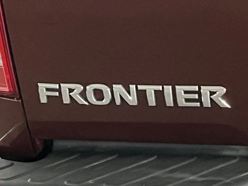 Used 2016 Nissan Frontier SV w/ SV Value Truck Package image 32