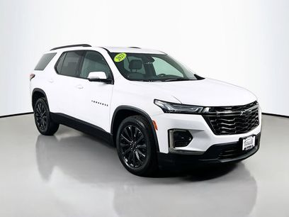 Used 2023 Chevrolet Traverse RS