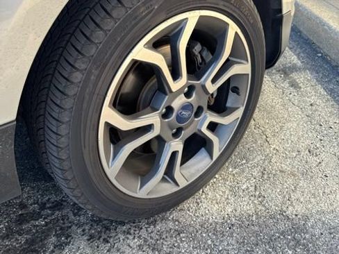 Used 2018 Ford EcoSport SE w/ SE Convenience Package FWD image 17