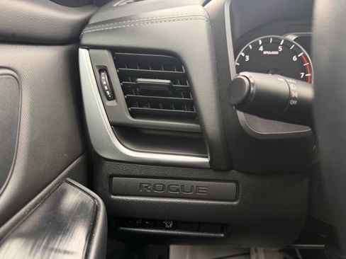 Certified 2026 Nissan Rogue S image 22