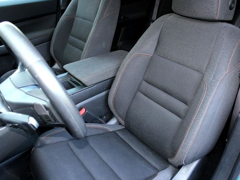 Used 2024 Honda Prologue EX image 16