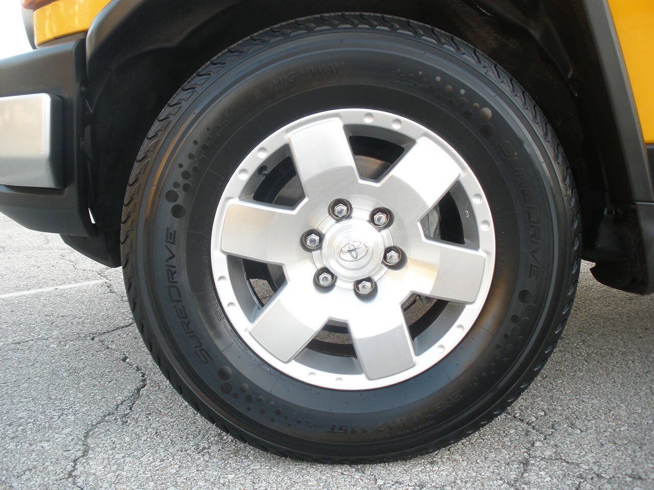 Used 2007 Toyota FJ Cruiser 2WD image 39