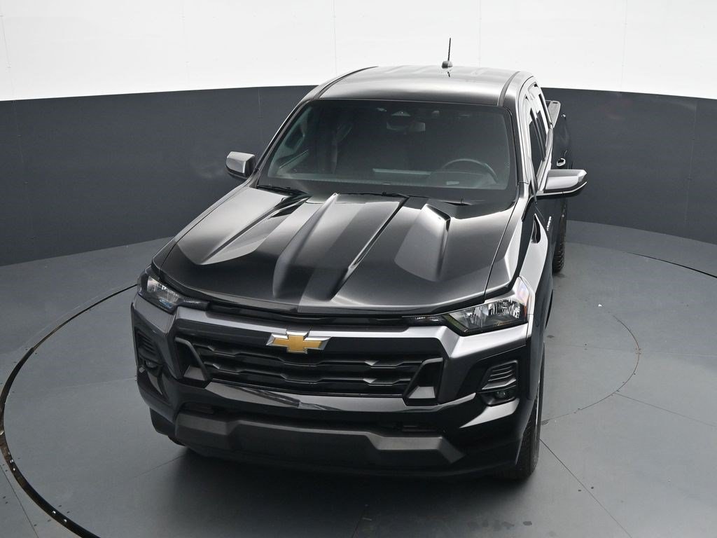 Used 2024 Chevrolet Colorado LT w/ LT Convenience Package RWD image 17