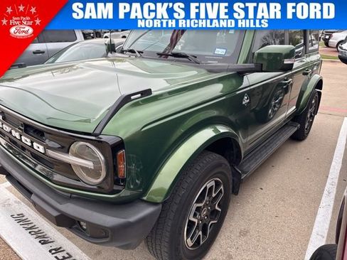 Used 2023 Ford Bronco Outer Banks image 1