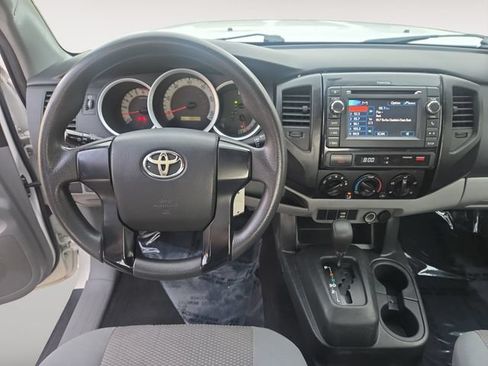 Used 2013 Toyota Tacoma 2WD Regular Cab image 10