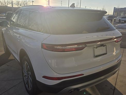 Certified 2023 Lincoln Corsair Reserve w/ Equipment Group 201A image 8