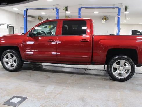 Used 2018 Chevrolet Silverado 1500 LT w/ All Star Edition RWD image 6