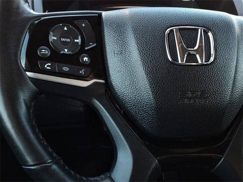 Used 2023 Honda Odyssey Elite image 6