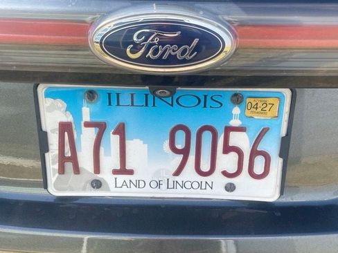 Used 2017 Ford Edge SEL w/ Equipment Group 201A AWD/4WD image 20