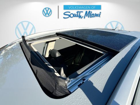 Used 2023 Nissan Rogue SL w/ SL Premium Package image 16