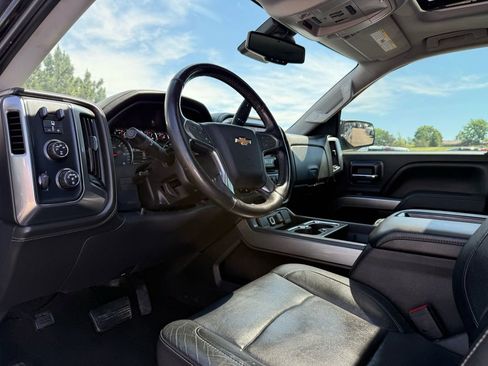 Used 2015 Chevrolet Silverado 1500 LTZ AWD/4WD image 14
