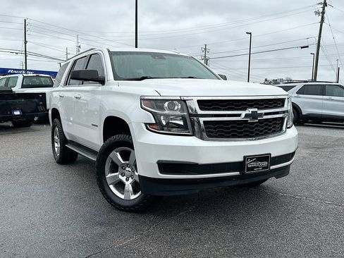 Used 2020 Chevrolet Tahoe LT image 1