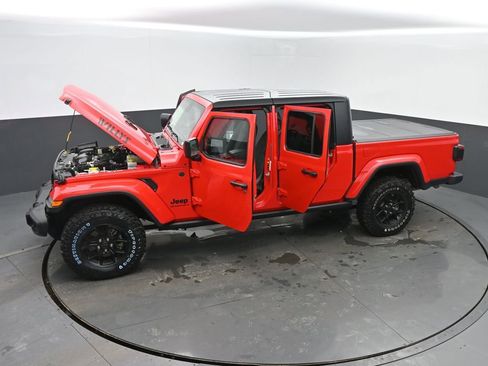 Used 2024 Jeep Gladiator Sport image 63