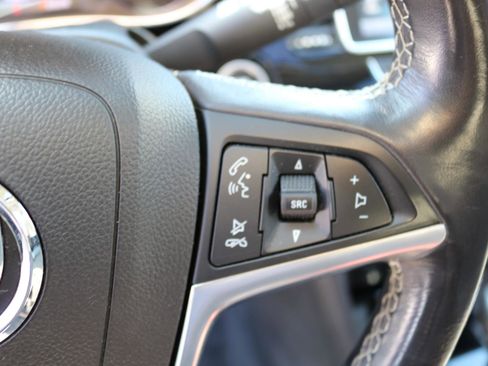 Used 2019 Buick Encore Preferred AWD/4WD image 19