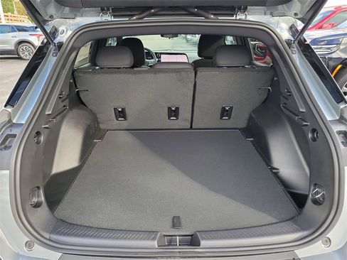 New 2026 Chevrolet Equinox EV LT image 17