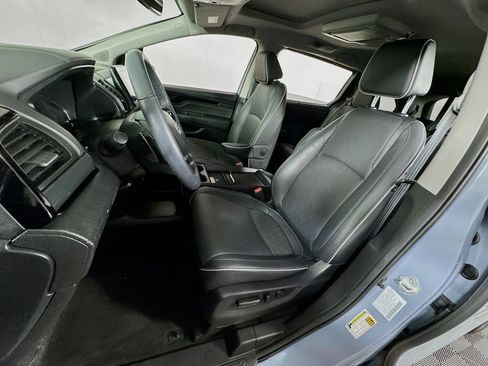 Used 2024 Honda Odyssey Elite image 12