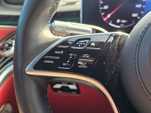 Certified 2022 Mercedes-Benz S 580 4MATIC Sedan w/ AMG Line Package image 36