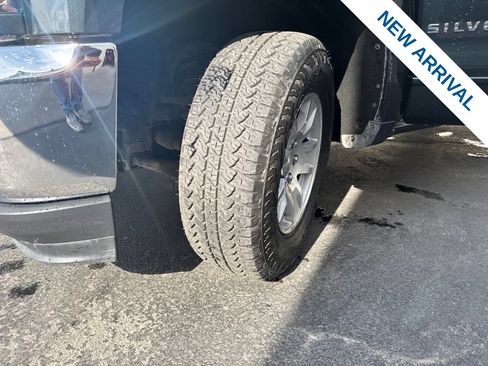 Used 2019 Chevrolet Silverado 1500 LT AWD/4WD image 27