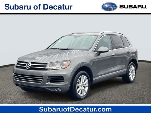 Used 2014 Volkswagen Touareg VR6 image 1