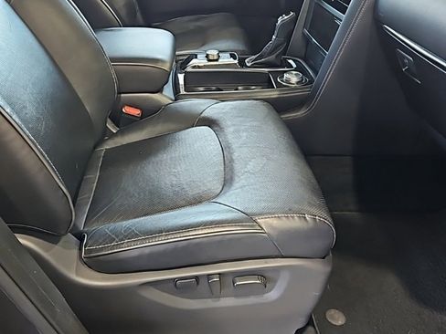 Used 2024 INFINITI QX80 Luxe image 13