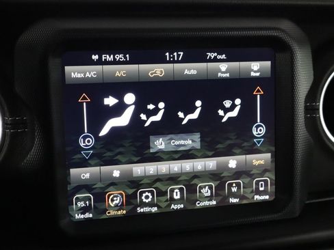 Used 2023 Jeep Wrangler Unlimited Sahara w/ Cold Weather Group AWD/4WD image 30