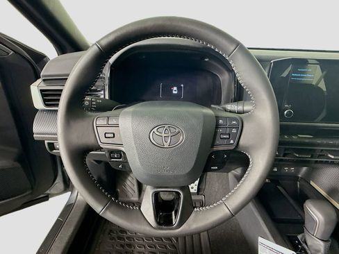 New 2026 Toyota Camry SE image 11