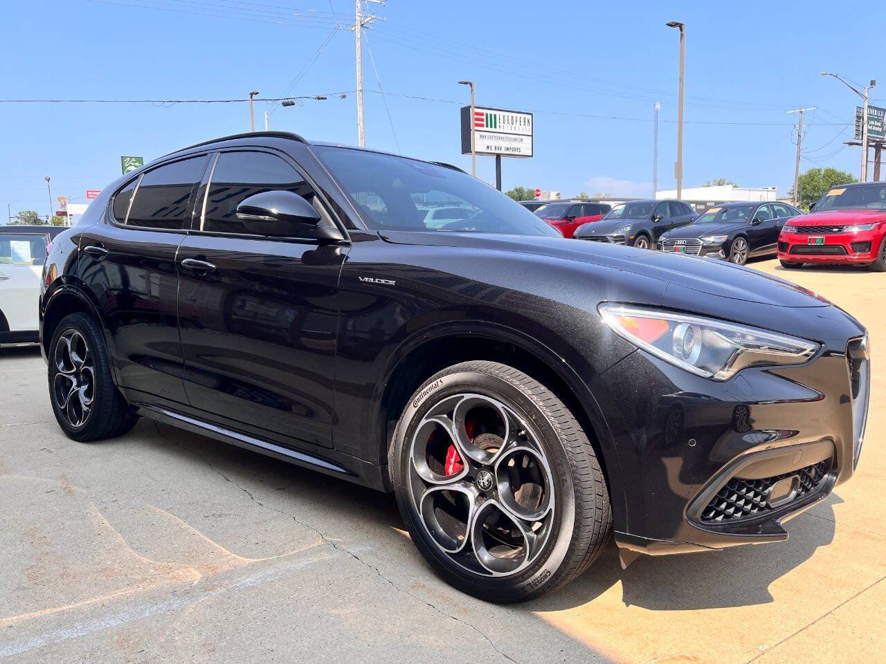 Used 2023 Alfa Romeo Stelvio Veloce AWD/4WD image 6