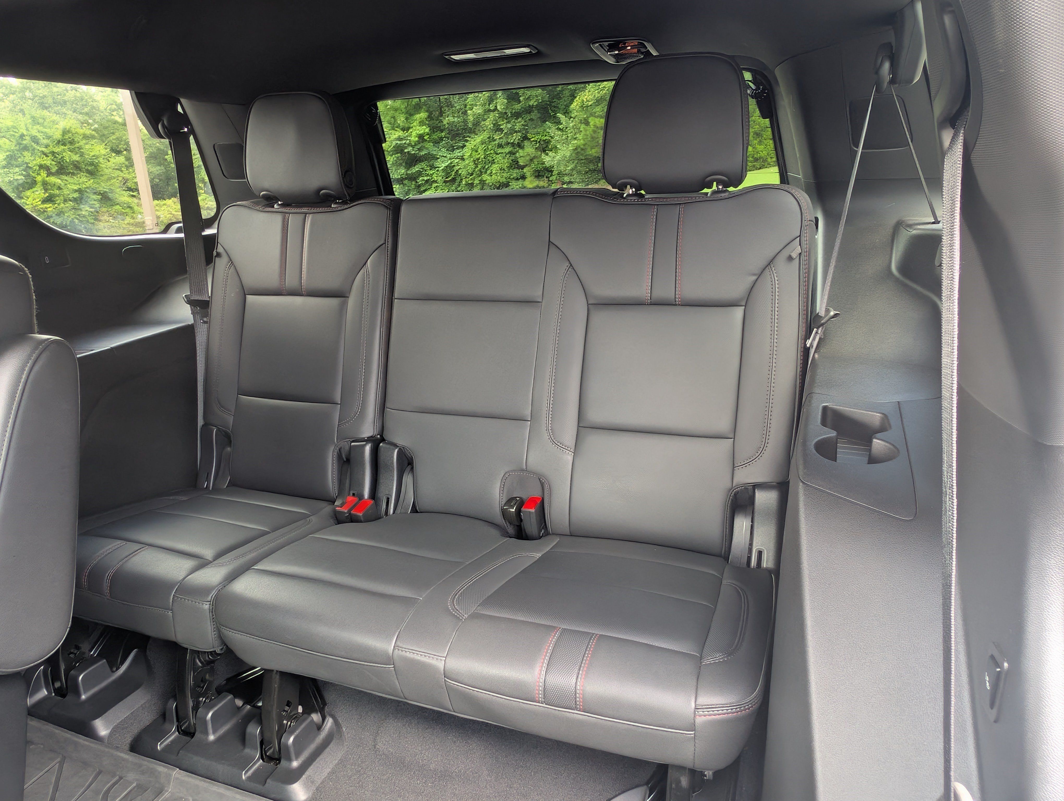 Used 2023 Chevrolet Tahoe RST w/ Luxury Package RWD image 19