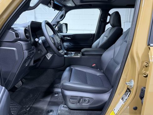 Used 2026 Toyota Land Cruiser w/ Premium Package image 9