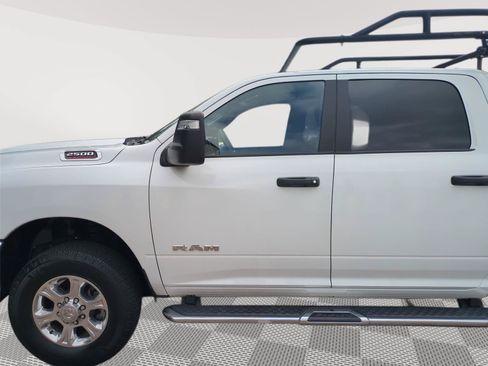 Used 2023 RAM 2500 Big Horn w/ Level 1 Equipment Group AWD/4WD image 17
