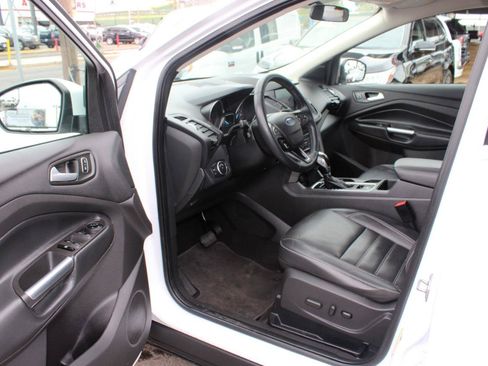 Used 2018 Ford Escape SEL AWD/4WD image 12