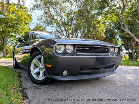Used 2009 Dodge Challenger R/T image 26
