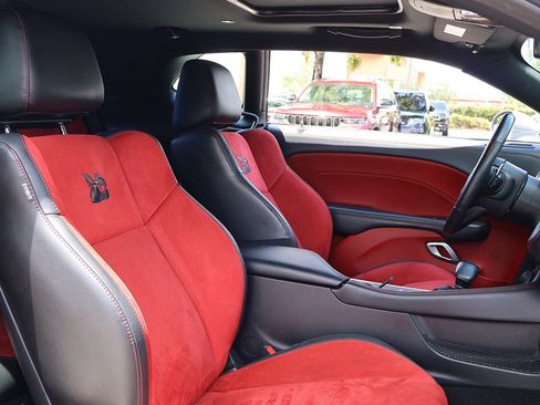 Used 2022 Dodge Challenger R/T Scat Pack RWD image 28