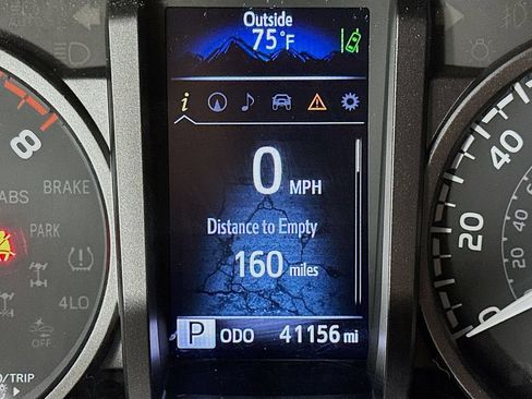 Used 2022 Toyota Tacoma TRD Sport AWD/4WD image 15