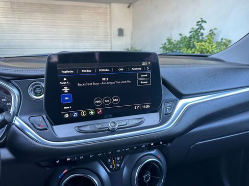 Used 2025 Chevrolet Blazer LT image 20