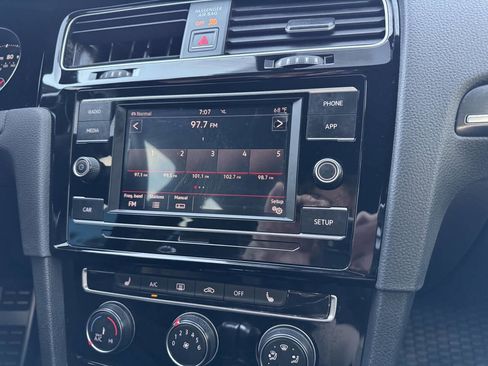 Used 2018 Volkswagen GTI S image 22