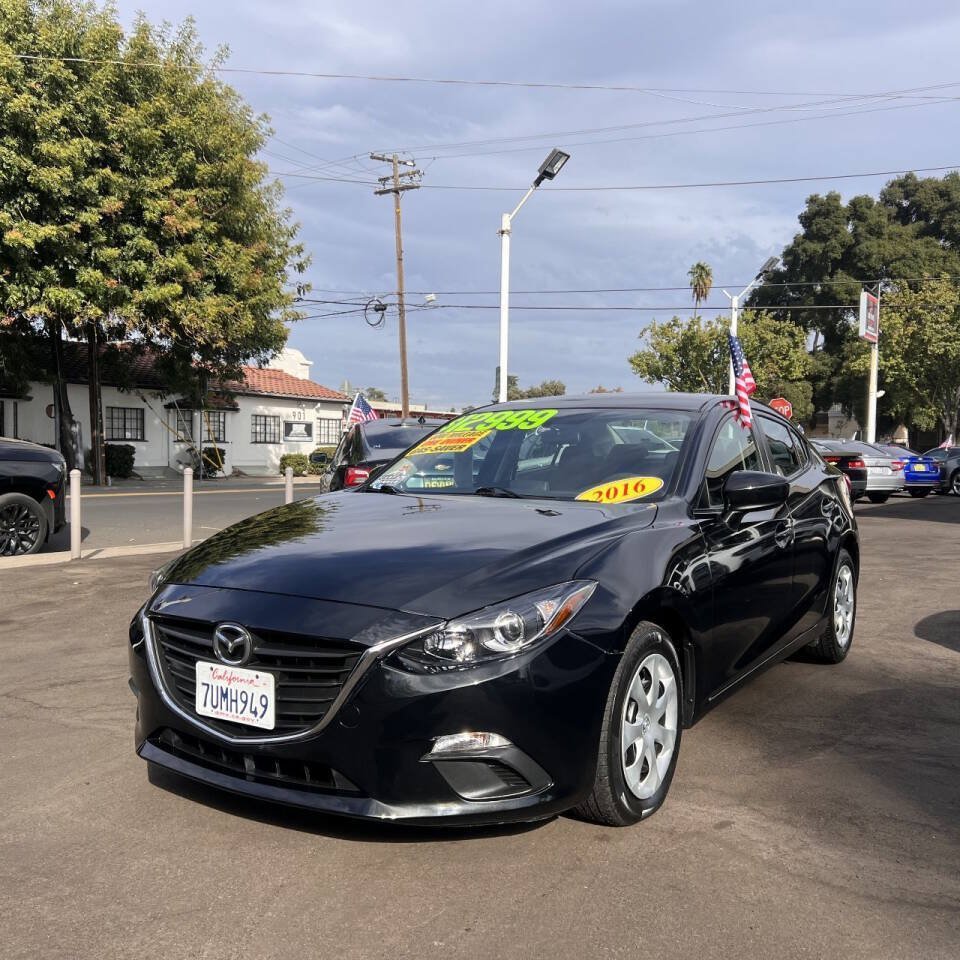 Used 2016 MAZDA MAZDA3 i Sport FWD image 4