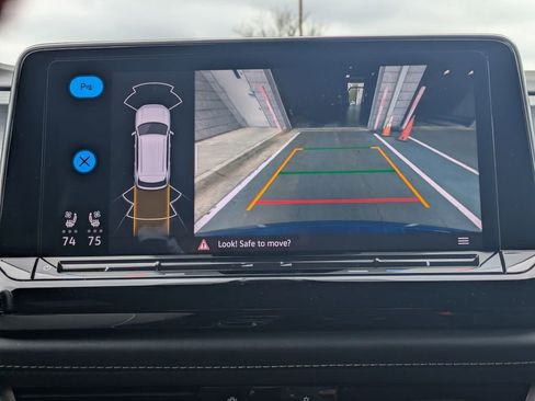 Used 2025 Volkswagen Atlas Cross Sport SE image 20