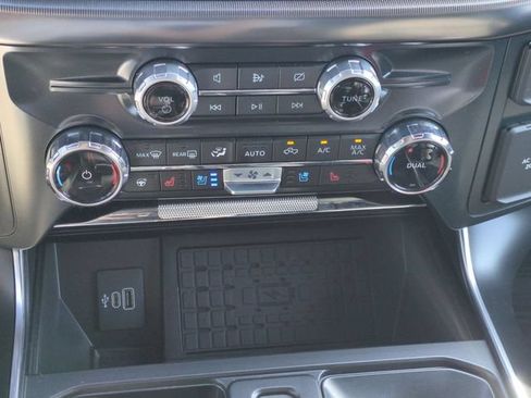 Used 2026 Ford F150 Raptor AWD/4WD image 25